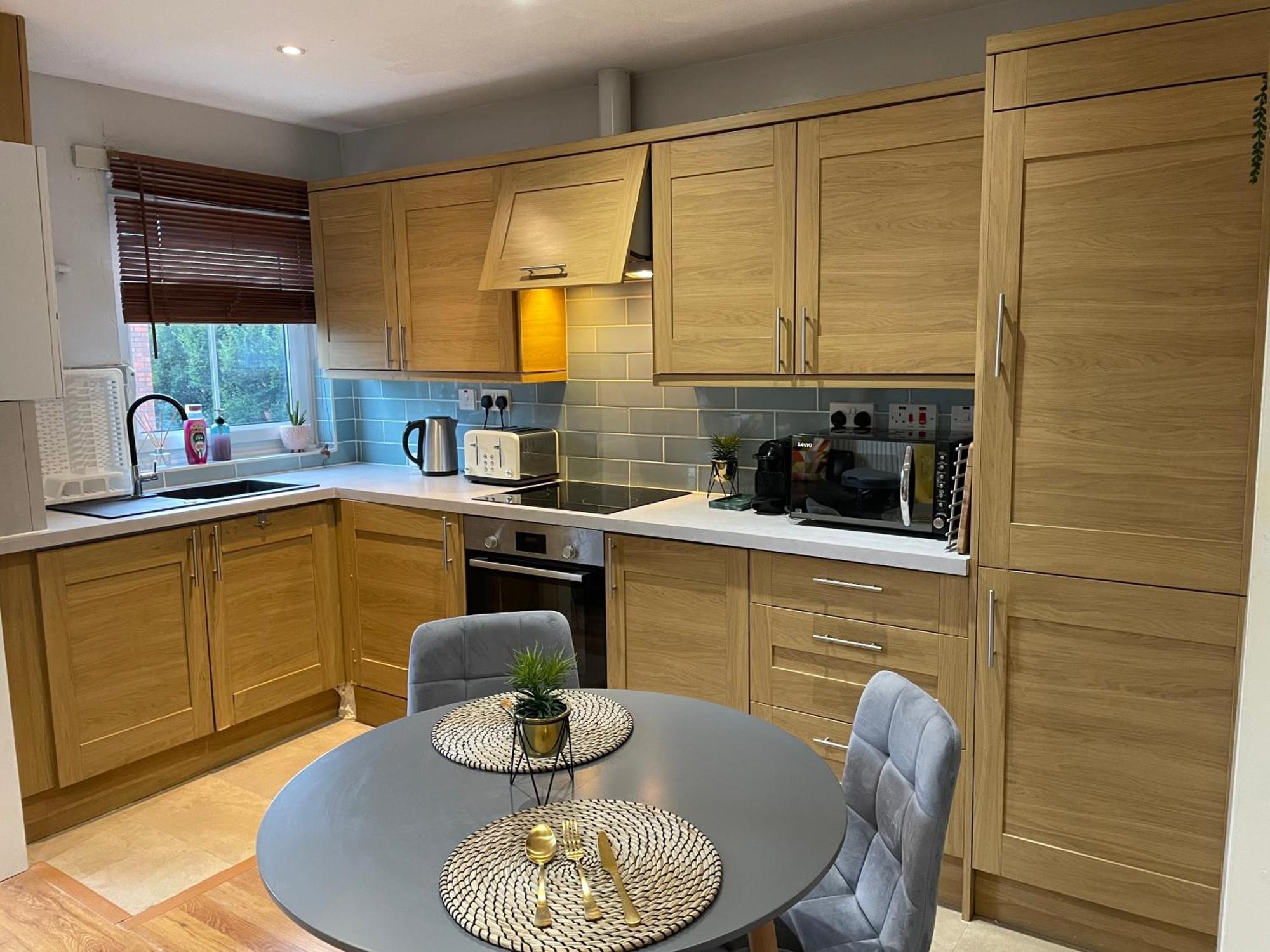 2 Bedroom Apartment Chiswick Park Tube Station Londres Exterior foto